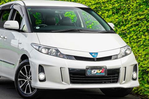 2014 Toyota Estima Aeras E-Four - Thumbnail