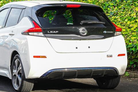 2018 Nissan Leaf 40G 91% SOH - Thumbnail