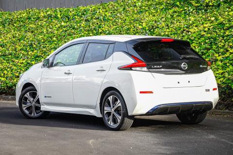 2018 Nissan Leaf 40G 91% SOH - Thumbnail
