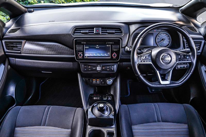 2019 Nissan Leaf 40G Full English