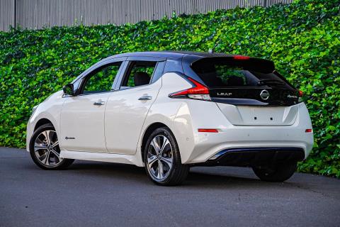 2019 Nissan Leaf 40G Full English - Thumbnail
