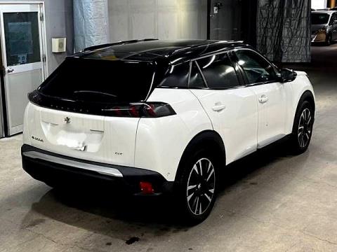 2021 Peugeot e-2008 GT Electric - Thumbnail