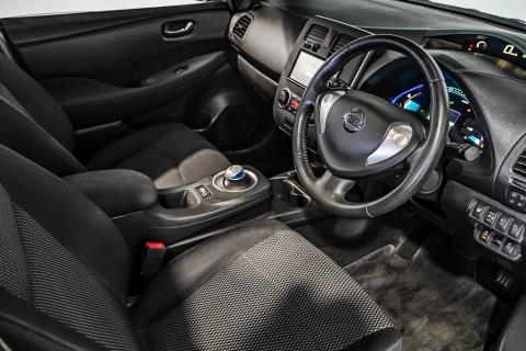 2016 Nissan Leaf 30S Autech Aero - Thumbnail