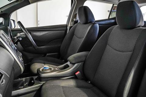 2016 Nissan Leaf 30S Autech Aero - Thumbnail