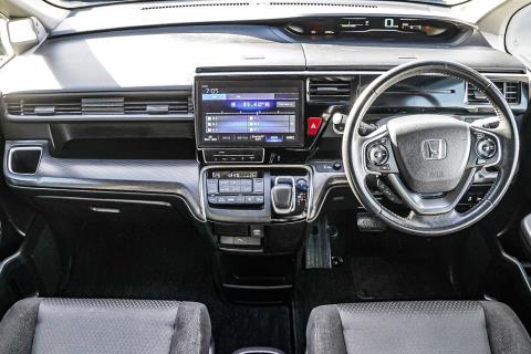 2020 Honda Step Wagon - Thumbnail