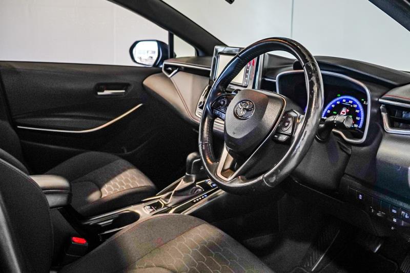 2018 Toyota Corolla GZ Hybrid