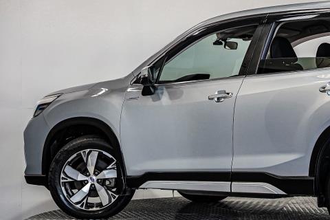 2019 Subaru Forester Advance e-Boxer - Thumbnail