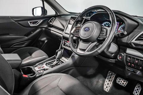 2019 Subaru Forester Advance e-Boxer - Thumbnail