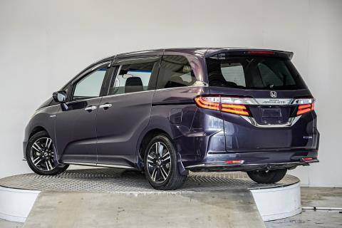 2016 Honda Odyssey Absolute Hybrid - Thumbnail