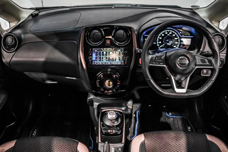 2017 Nissan Note e-Power Medalist
