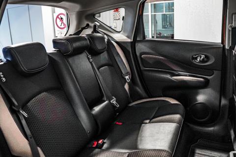2017 Nissan Note e-Power Medalist - Thumbnail
