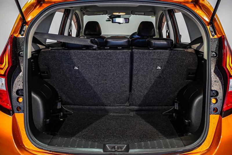 2017 Nissan Note e-Power Medalist