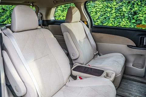 2014 Toyota Estima Aeras Hybrid 4WD - Thumbnail