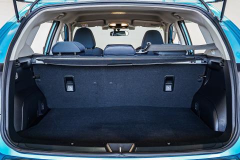 2020 Subaru XV Hybrid Premium - Thumbnail