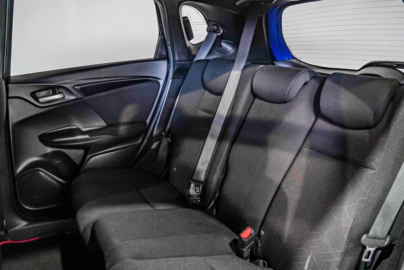 2014 Honda Fit S Hybrid / Jazz RS