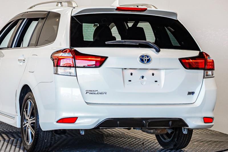 2016 Toyota Corolla Fielder WxB