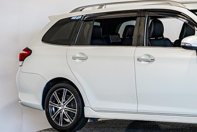 2016 Toyota Corolla Fielder WxB