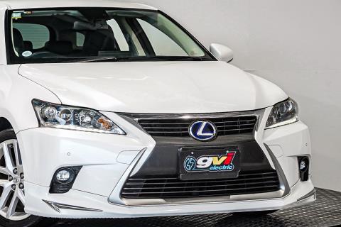 2014 Lexus CT 200h - Thumbnail