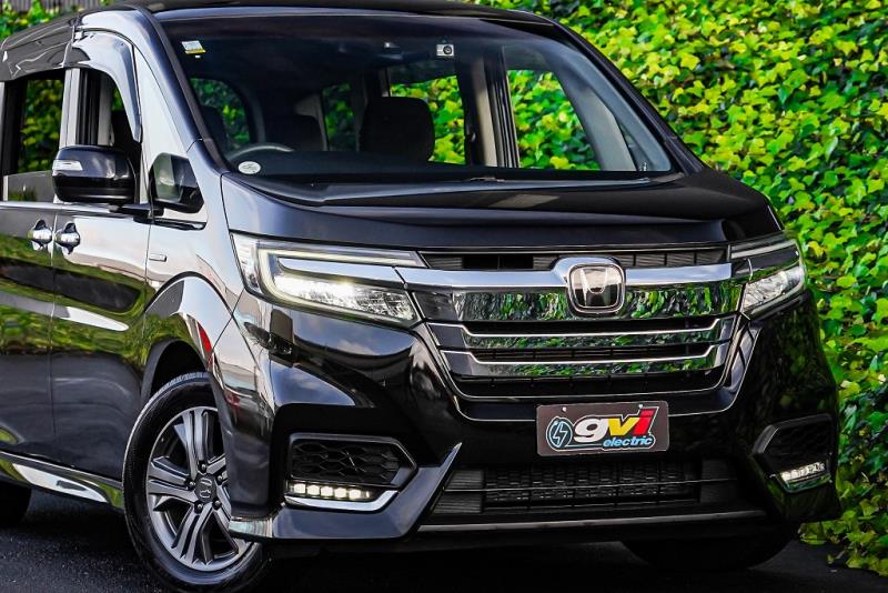 2018 Honda Step Wagon Spada Hybrid