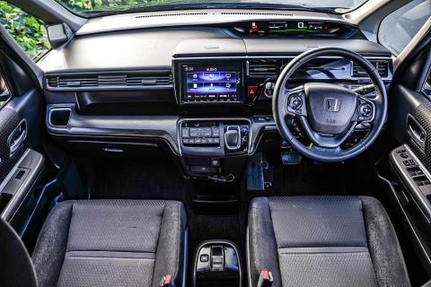 2018 Honda Step Wagon Spada Hybrid - Thumbnail