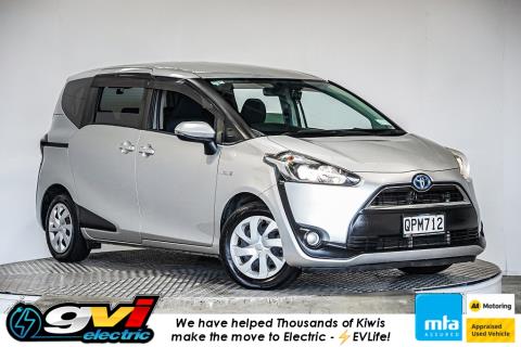 2015 Toyota Sienta G Hybrid