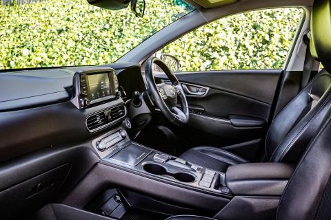 2019 Hyundai Kona EV 64kWh - Thumbnail