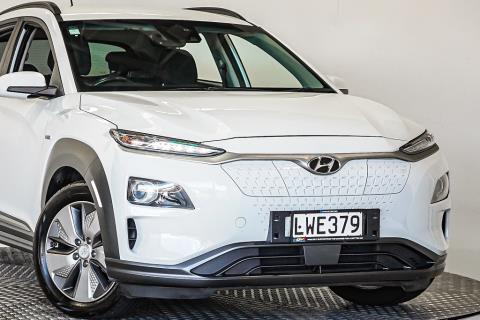 2019 Hyundai Kona EV 64kWh - Thumbnail