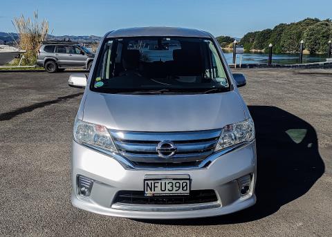 2013 Nissan Serena H-Star Hybrid - Thumbnail