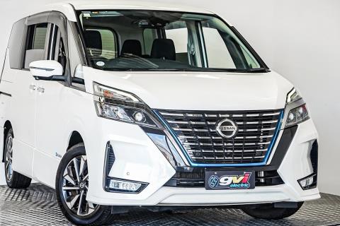 2020 Nissan Serena e-Power Hybrid - Thumbnail