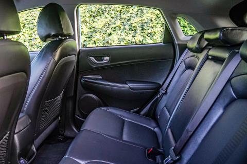 2021 Hyundai Kona EV 64kWh - Thumbnail