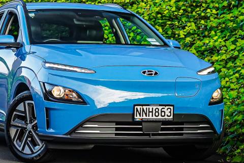 2021 Hyundai Kona EV 64kWh - Thumbnail