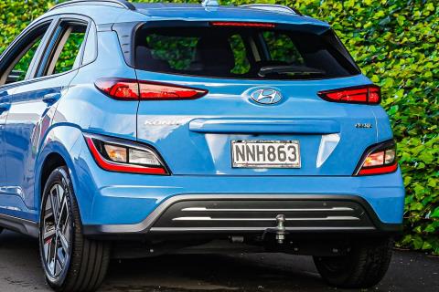 2021 Hyundai Kona EV 64kWh - Thumbnail
