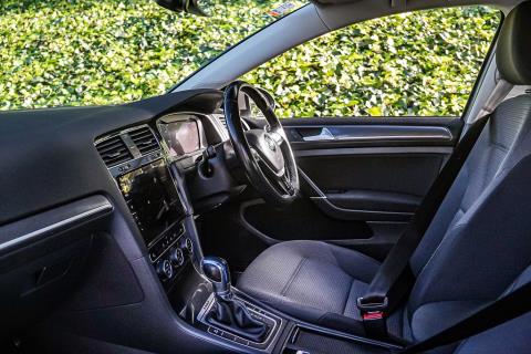 2020 Volkswagen e-Golf EV Gen 2 36kWh - Thumbnail