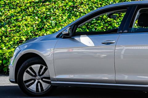 2020 Volkswagen e-Golf EV Gen 2 36kWh - Thumbnail