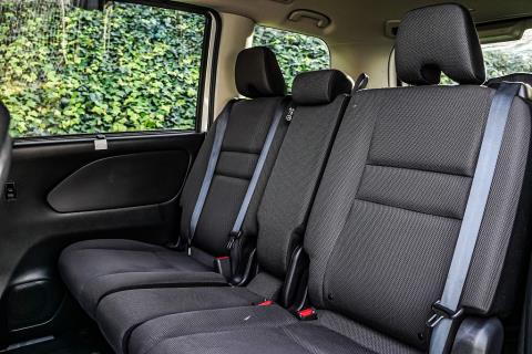 2019 Nissan Serena S-Hybrid - Thumbnail