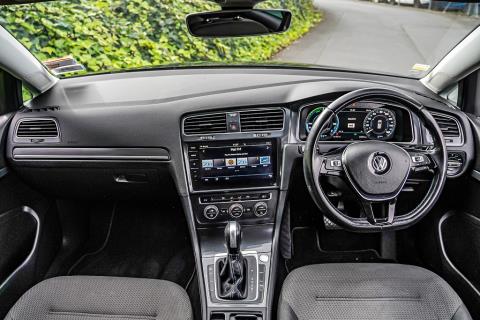 2020 Volkswagen e-Golf EV Gen 2 36kWh - Thumbnail
