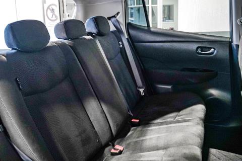 2017 Nissan Leaf 30X - Thumbnail