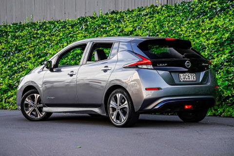 2018 Nissan Leaf 40kWh Tekna - Thumbnail
