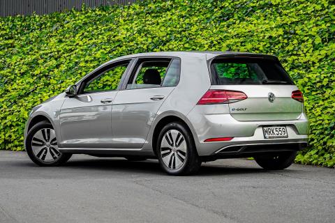 2020 Volkswagen e-Golf EV Gen 2 36kWh - Thumbnail