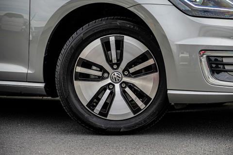 2020 Volkswagen e-Golf EV Gen 2 36kWh - Thumbnail