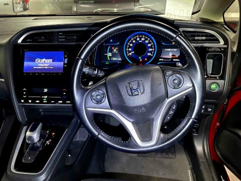 2017 Honda Shuttle Hybrid - Thumbnail