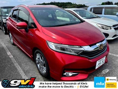 2017 Honda Fit Shuttle Z Hybrid - Thumbnail