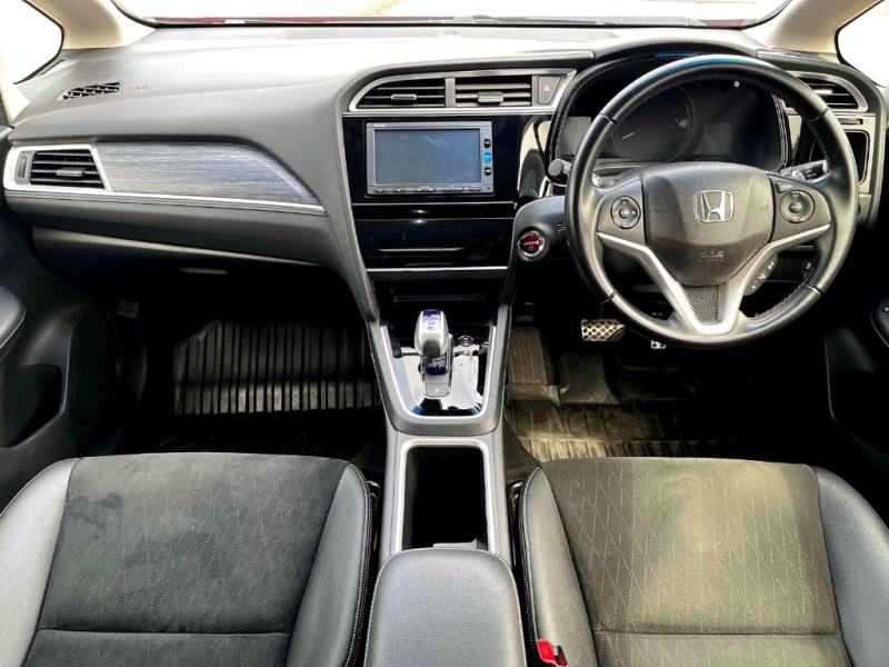 2017 Honda Fit Shuttle Z Hybrid