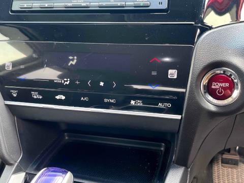 2017 Honda Fit Shuttle Z Hybrid - Thumbnail