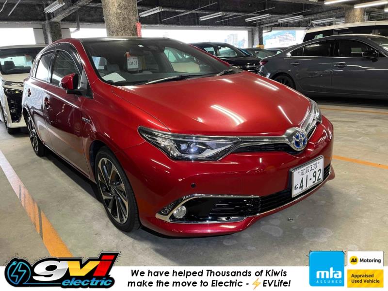 2016 Toyota Auris Hybrid / Corolla