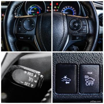 2016 Toyota Auris Hybrid / Corolla - Thumbnail