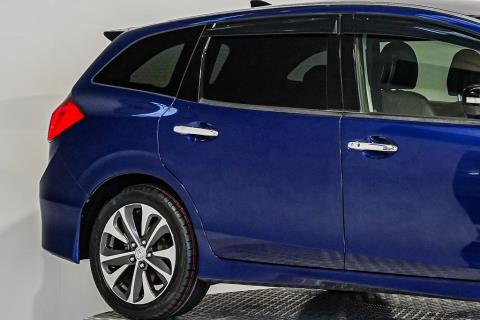 2018 Honda Jade Hybrid X - Thumbnail
