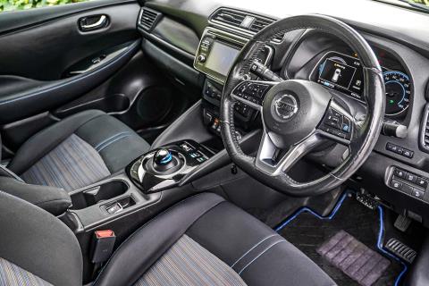 2018 Nissan Leaf 40X 87% SOH - Thumbnail