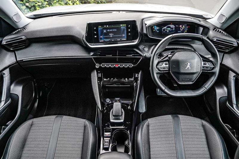 2021 Peugeot e-2008 Allure