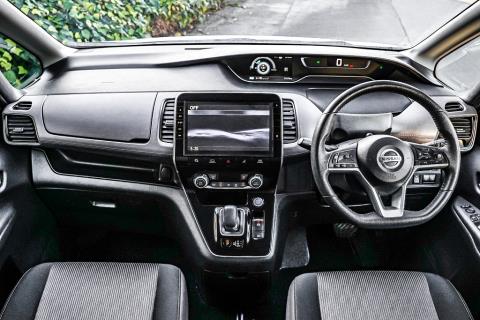 2020 Nissan Serena e-Power H-Star V - Thumbnail